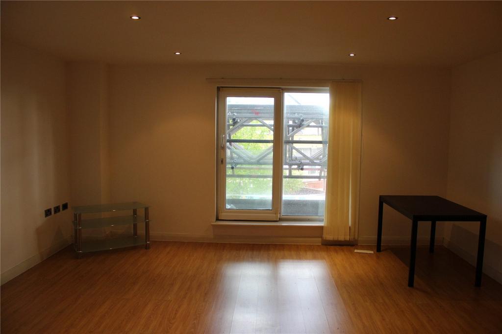 Apartment in Salford, Ordsall, Greater Manchester - View 3