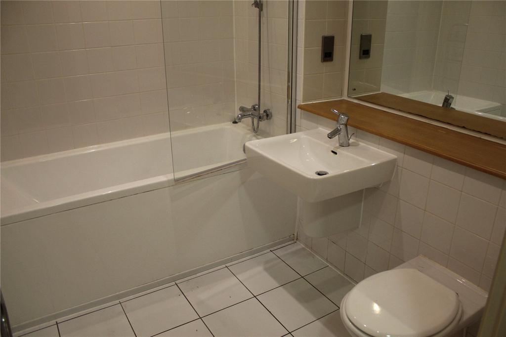 Apartment in Salford, Ordsall, Greater Manchester - View 5