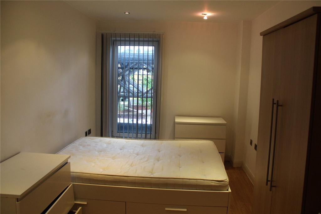 Apartment in Salford, Ordsall, Greater Manchester - More