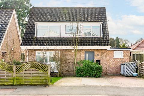 undefined, Woodham Leas, Old Catton