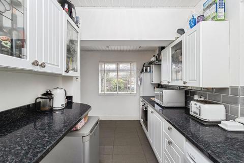 3 bedroom semi-detached house for sale, Worsley Avenue, MANCHESTER, Lancashire, M40