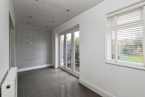 3 bedroom semi-detached house for sale, Worsley Avenue, MANCHESTER, Lancashire, M40