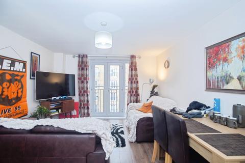2 bedroom flat for sale, Middlewood Street, Salford, Lancashire, M5