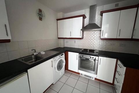 2 bedroom flat for sale, Kilmaine Avenue, Manchester, Greater Manchester, M9