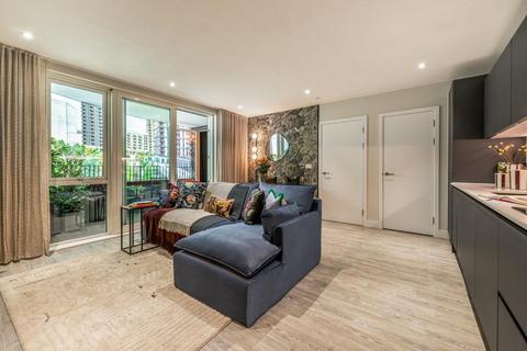 undefined, at Dagenham Green, Dagenham RM9