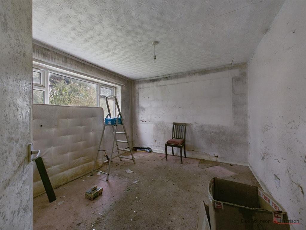 CAM03878 G0-PR0174-STILL004.jpg