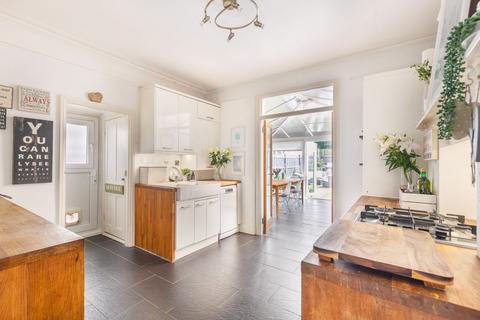 4 bedroom semi-detached house for sale, Manor Road, Rusthall, TN4
