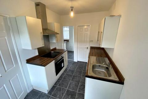 3 bedroom terraced house for sale, Finchale Crescent, Darlington, Durham, DL3