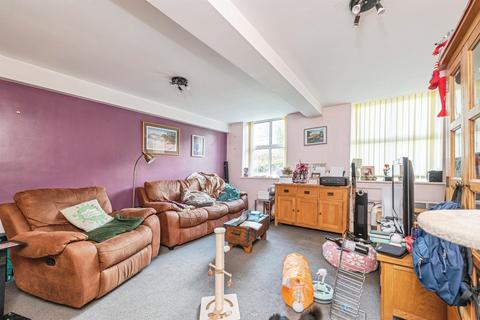 1 bedroom apartment for sale, Navigation Rise, Milnsbridge, Huddersfield