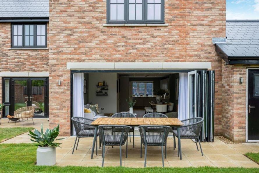 Elgrove Gardens Show Home