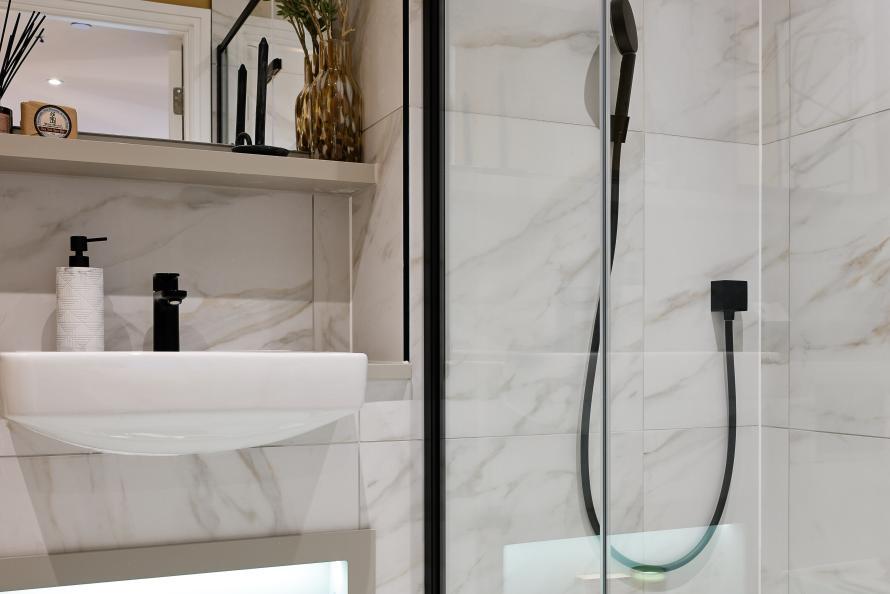 The Clifton Collection, Legacy Apartments, Show...