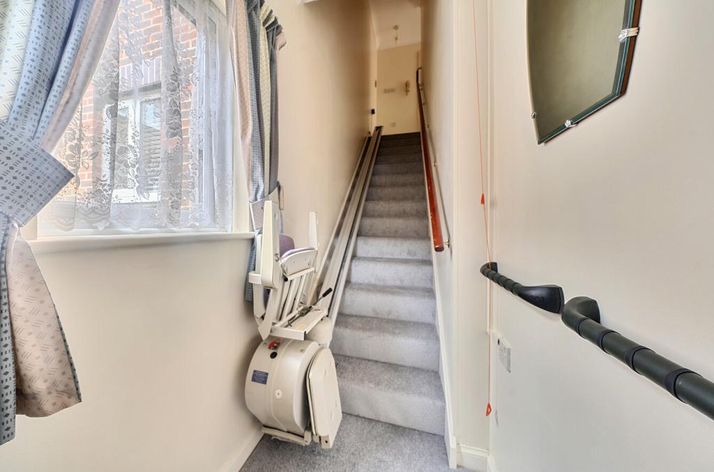 House in Eastleigh, West End - View 6