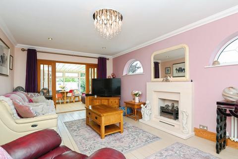 2 bedroom detached bungalow for sale, Easton Way, Frinton-on-Sea CO13