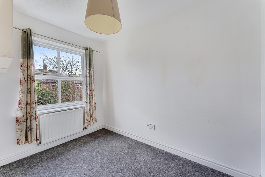 28 KINGSBURY CLOSE-28.jpg