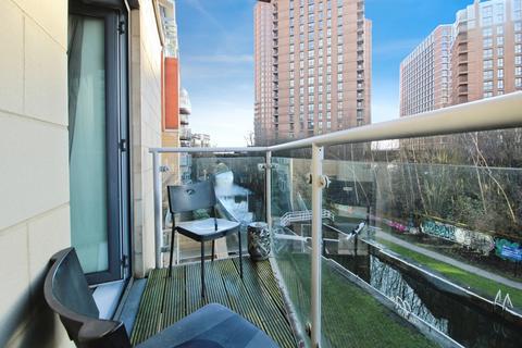 2 bedroom flat for sale, Gotts Road, Leeds, West Yorkshire, LS12