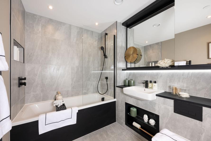Penthouse Show Apartment -