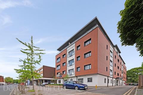 undefined, London Road, MITCHAM