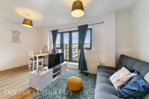 undefined, London Road, MITCHAM