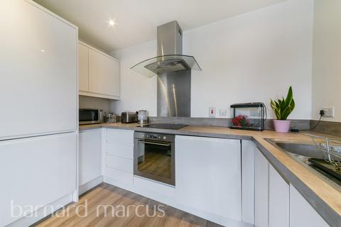 undefined, London Road, MITCHAM