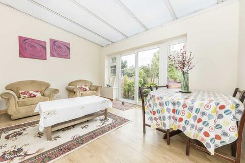 3 bedroom semi-detached house for sale, South Lane, New Malden KT3