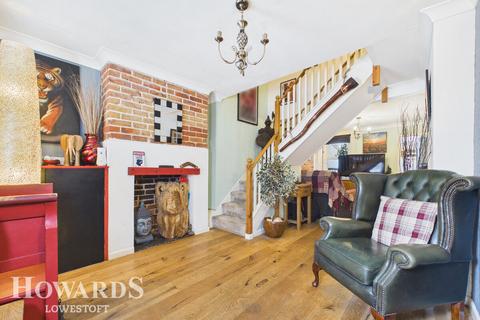 2 bedroom terraced house for sale, St Johns Road, Lowestoft