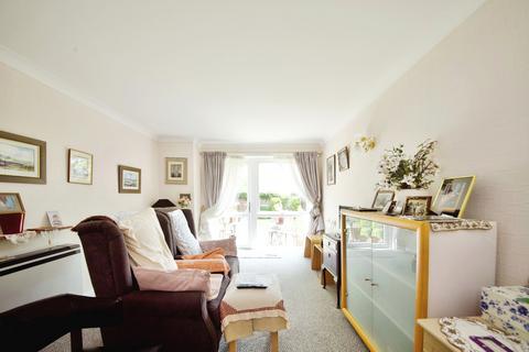 1 bedroom flat for sale, Friern Park, London, N12