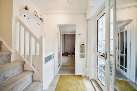 4 bedroom semi-detached house for sale, Crescent Way, LONDON, London, N12