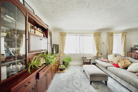 undefined, Friern Park, London, N12