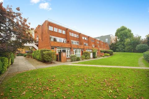 2 bedroom flat for sale, Woodside Park Road, London, N12
