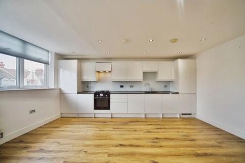 1 bedroom flat for sale, Colney Hatch Lane, London, N10