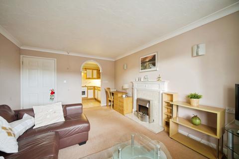 undefined, Mayfield Avenue, London, N12