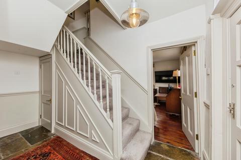 2 bedroom end of terrace house for sale, Bridge Street, Macclesfield, Cheshire, SK11