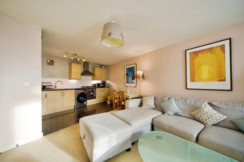 1 bedroom flat for sale, Neasden Lane, LONDON, London, NW10