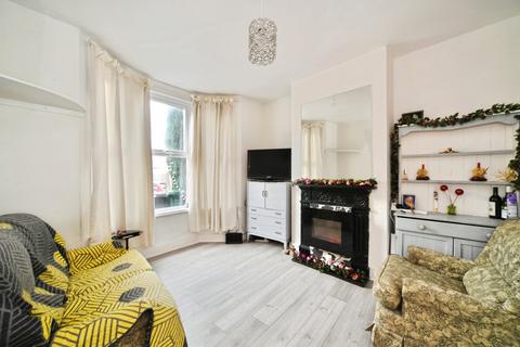 3 bedroom terraced house for sale, Fredericks Place, London, N12