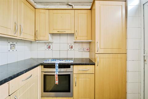 3 bedroom flat for sale, Coles Green Road, London, NW2