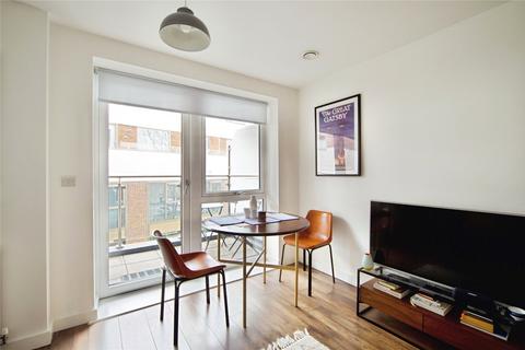1 bedroom flat for sale, High Road, London, N20