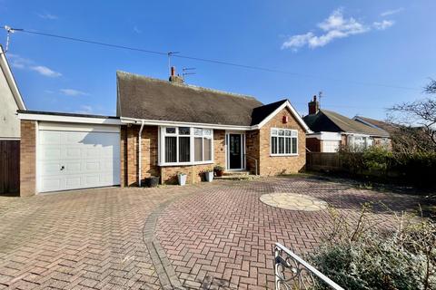 2 bedroom bungalow for sale, Calder Avenue, Thornton FY5