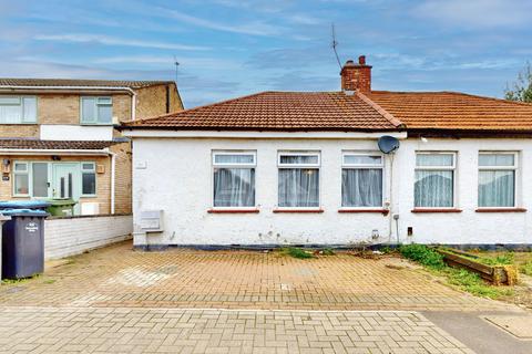 3 bedroom bungalow for sale, Eton Avenue, Wembley HA0