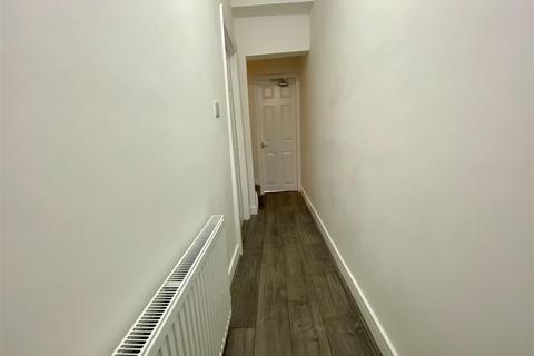 2 bedroom terraced house to rent, Dunstan Street, Bolton