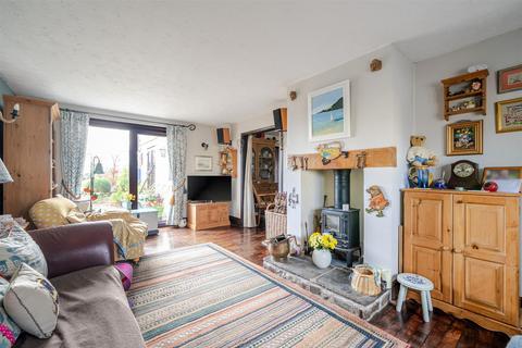 4 bedroom detached house for sale, Woodtown