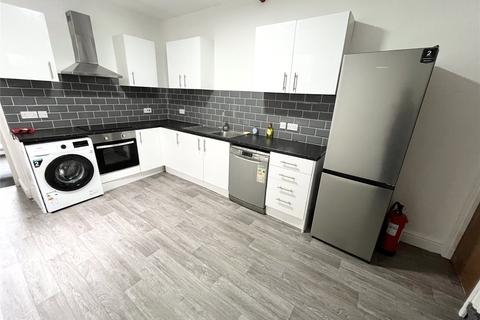 undefined, Claude Road, Caerdydd, Claude Road, Cardiff, CF24