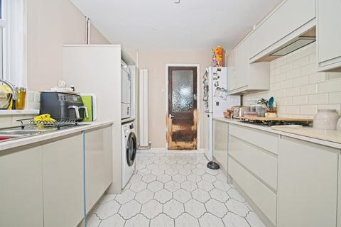 3 bedroom terraced house for sale, Emerald Street, Cardiff, CF24