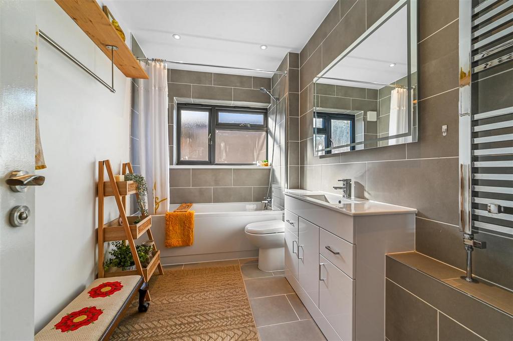 Family bathroom