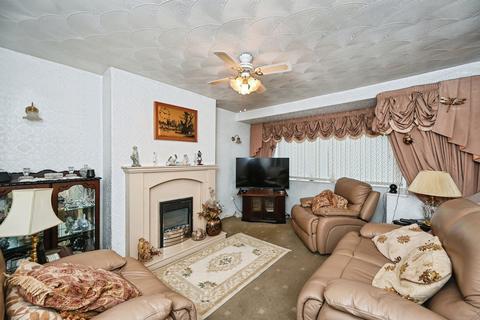 3 bedroom semi-detached house for sale, Warrington Road, Penketh, Warrington, Cheshire, WA5