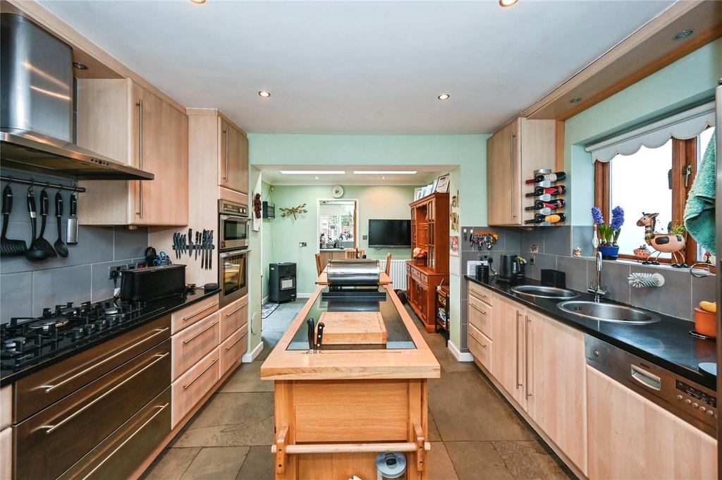 Kitchen/Dimner