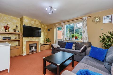 3 bedroom terraced house for sale, Hoylake Road, Sale, Greater Manchester, M33