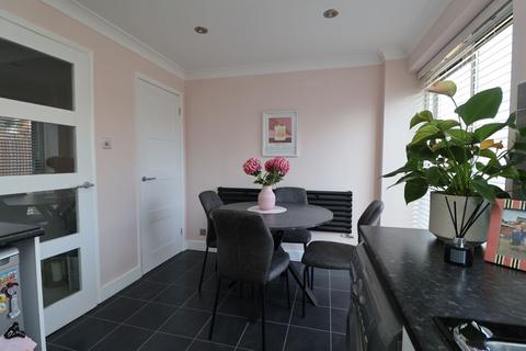 2 bedroom semi-detached house for sale, Chaffinch Mews, Worksop S81
