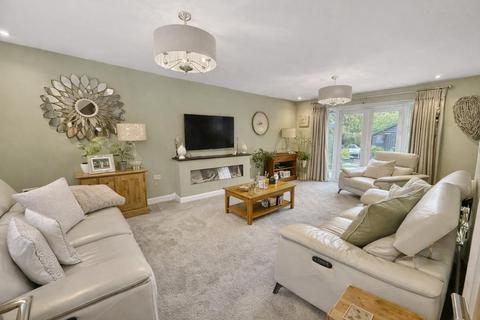 undefined, St Peters Way, Yoxall, DE13