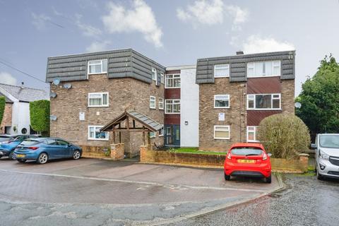 2 bedroom flat for sale, West Hyde, LYMM, Cheshire, WA13