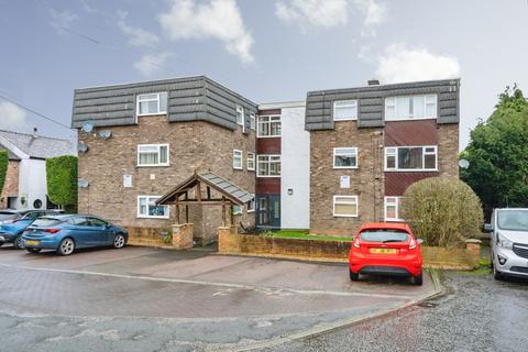 Flat - West Hyde, LYMM, Cheshire, WA13